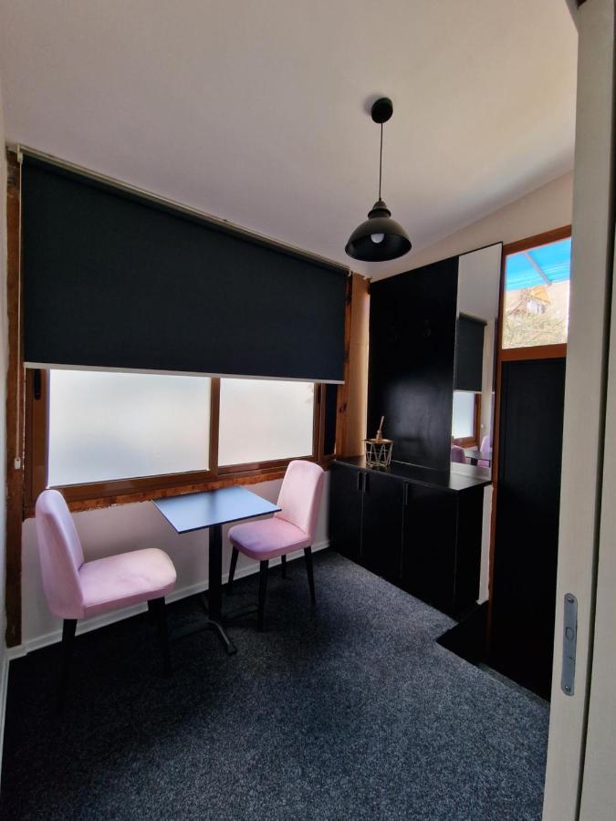 Hq Apartment In Center Tirana Bagian luar foto